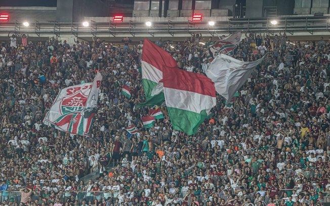 Fluminense x São Paulo: 32 mil ingressos vendidos para jogo do Brasileirão Fluminense x São Paulo: 32 mil ingressos vendidos para jogo do Brasileirão