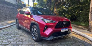 Yaris Cross Hybrid confirma eficiência como principal diferencial