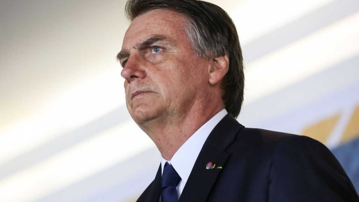 Jair Bolsonaro foi condenado a 27 anos de prisão