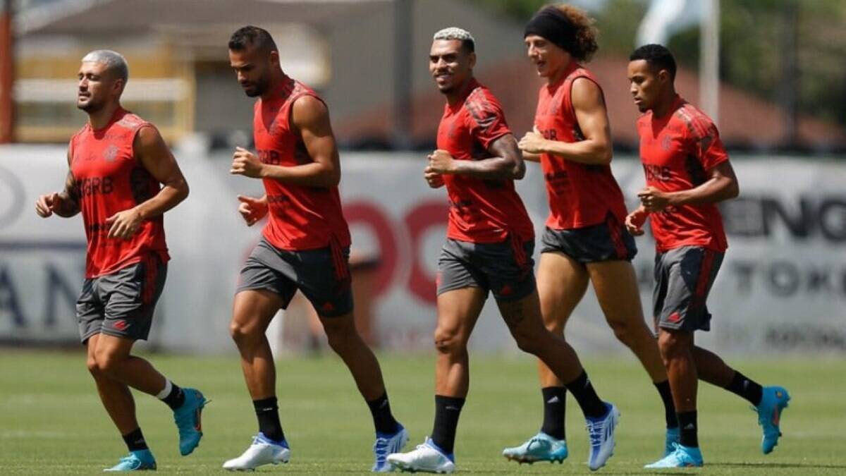 Brasileiro: Flamengo inicia trajetória pressionado para recuperar o futebol de favorito e com um alento