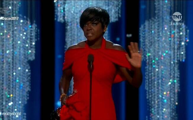 A atriz Viola Davis venceu como atriz coadjuvante no Oscar 2017