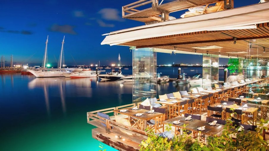 Restaurante com vista para o mar em Salvador