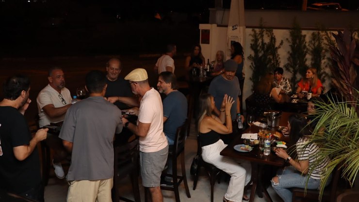 Happy hour impulsiona nova experiência gastronômica em Vinhedo