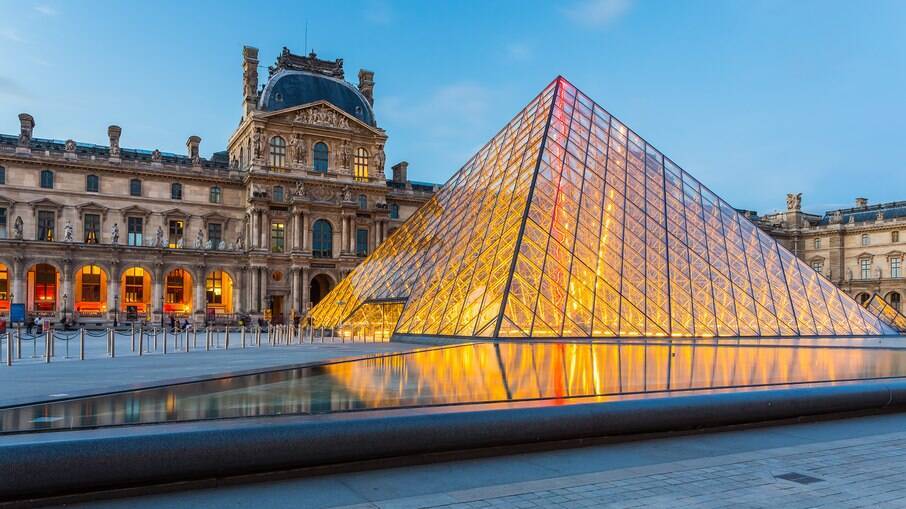 Museu do Louvre, explore online