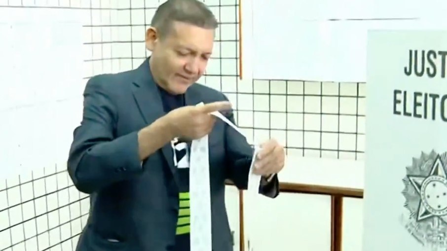 Nunes Marques acompanha emissão da zerésima Nunes Marques acompanha emissão da zerésima