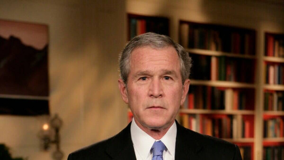 Bush condena ‘invasão brutal e sem justificativa do Iraque. Ops, da Ucrânia’; veja vídeo legendado