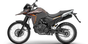 Cor marrom metálico é a novidade da Yamaha Lander Connected 2026