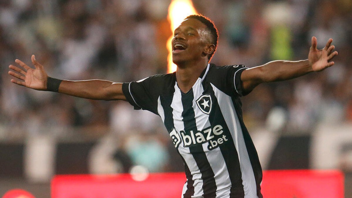 Jeffinho se destacou no Botafogo