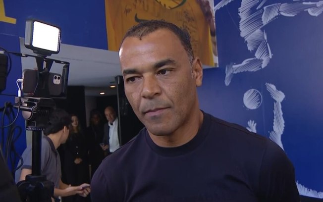 Cafu: “É preciso fazer um campeonato com o nome do Zagallo” Cafu: “É preciso fazer um campeonato com o nome do Zagallo”
