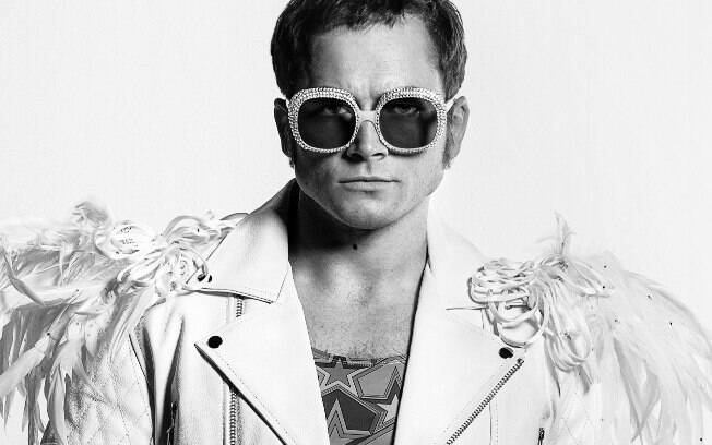 Taron Egerton como Elton John em 