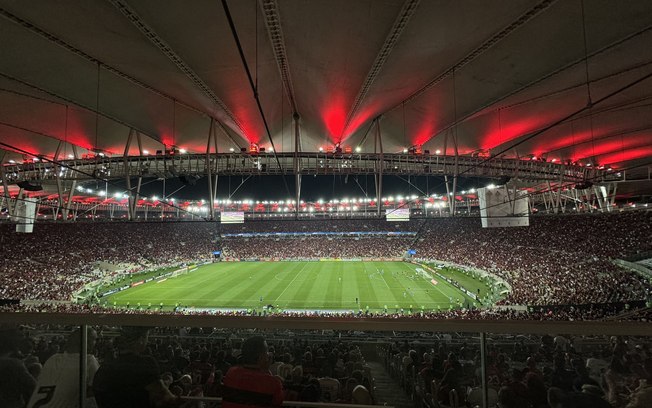 Mídia OOH: impacta e conecta nos estádios de futebol