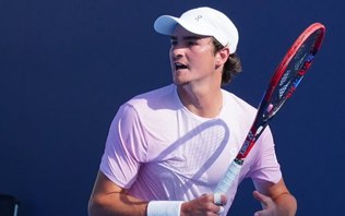 João Fonseca estreia com grande vitória sobre sérvio no US Open