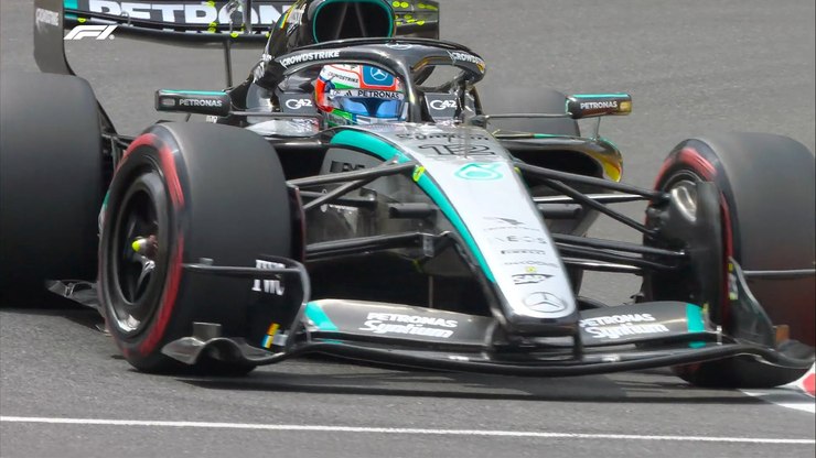 Antonelli sobra na classificação e faz a pole em Spa