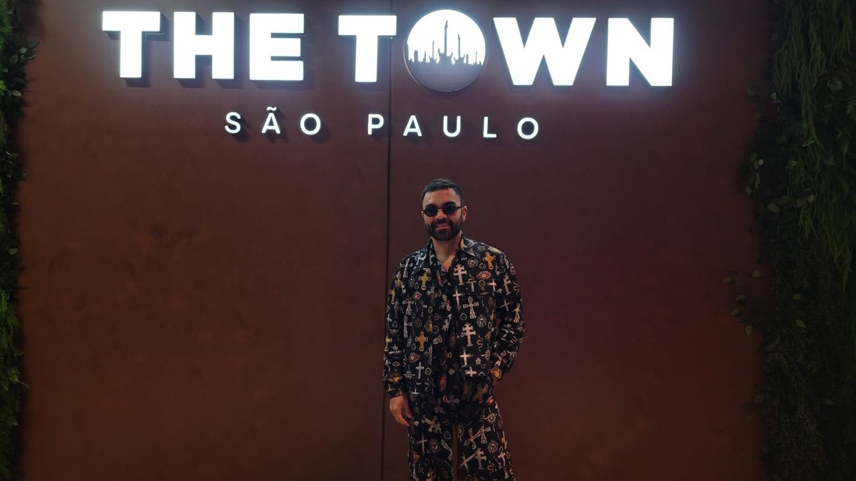 Mauro Sousa vibra com Backstreet Boys e fala de filme