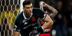 Jogador do Vasco lamenta ausência na Copa do Mundo