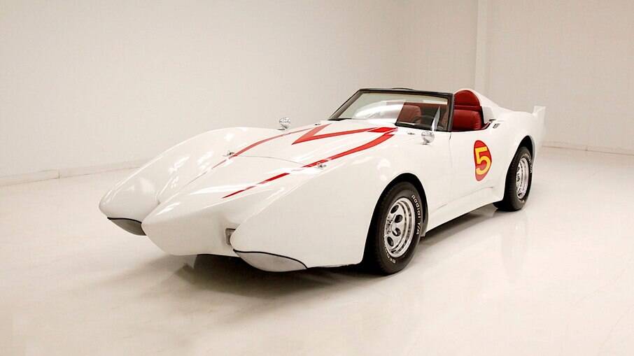 Corvette 1979 transformado em Mach 5 do Speed Racer está a venda pelo equivavente a R$ 439 mil