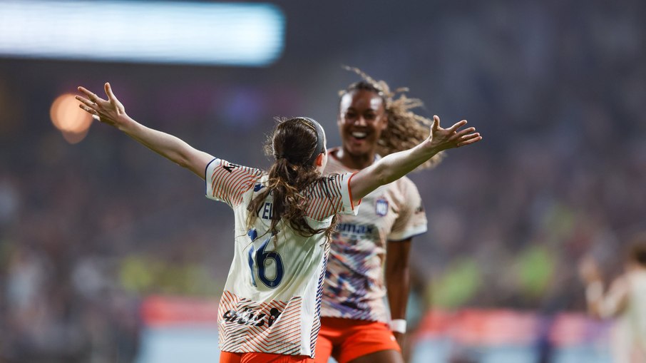Condições climáticas na partida entre Gotham FC e Washington Spirit não eram ideais