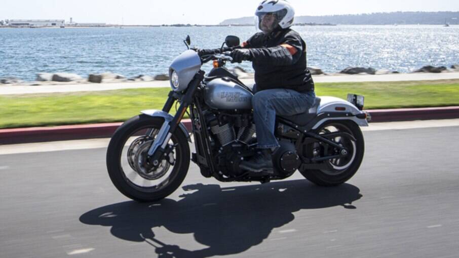 Harley-Davidson Low Rider na Califórnia