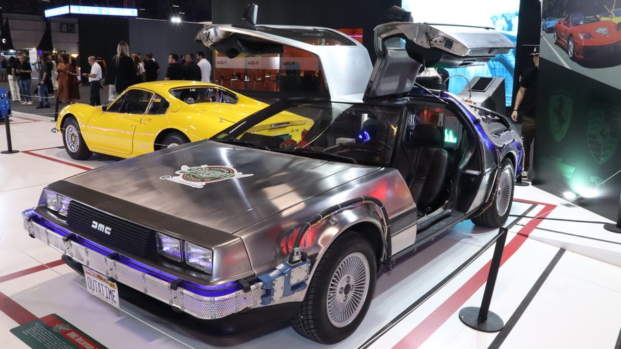 Salão do Automóvel - DeLorean de 