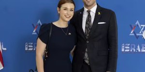 Casal morto em embaixada de Israel nos EUA planejava noivado