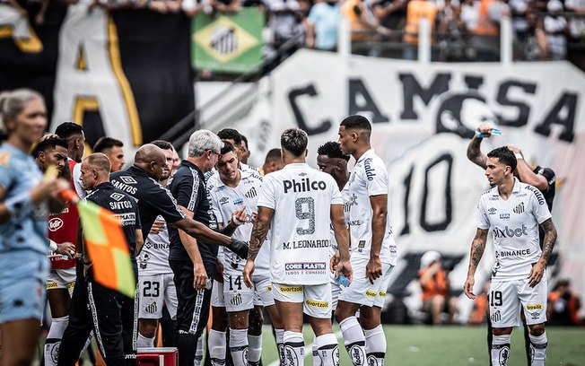 Odair não joga a toalha e acredita na classificação do Santos no Paulistão