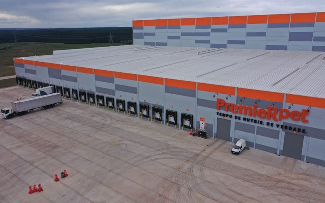 PremieRpet inaugura nova fábrica com investimentos que superam R$ 1,1 bilhão PremieRpet inaugura nova fábrica com investimentos que superam R$ 1,1 bilhão