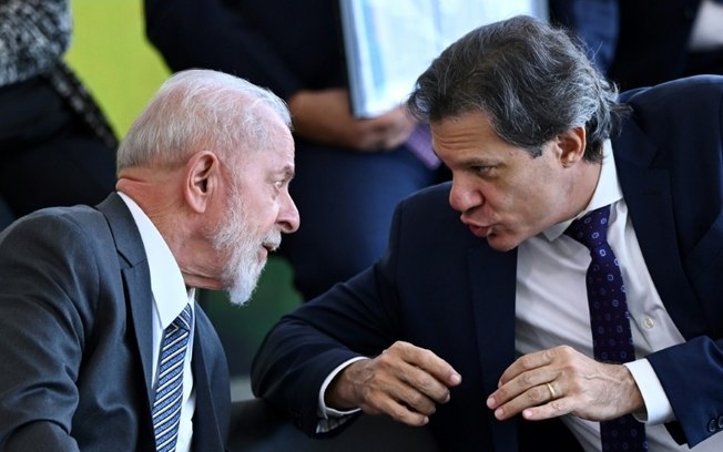 O presidente Luiz Inácio Lula da Silva e o ministro Fernando Haddad, 3 de julho de 2024 em Brasília