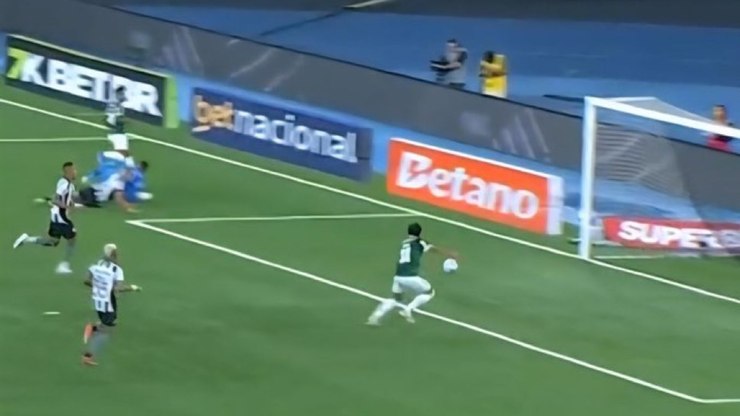 Novo alvo? Torcida do Palmeiras detona joia após gol perdido