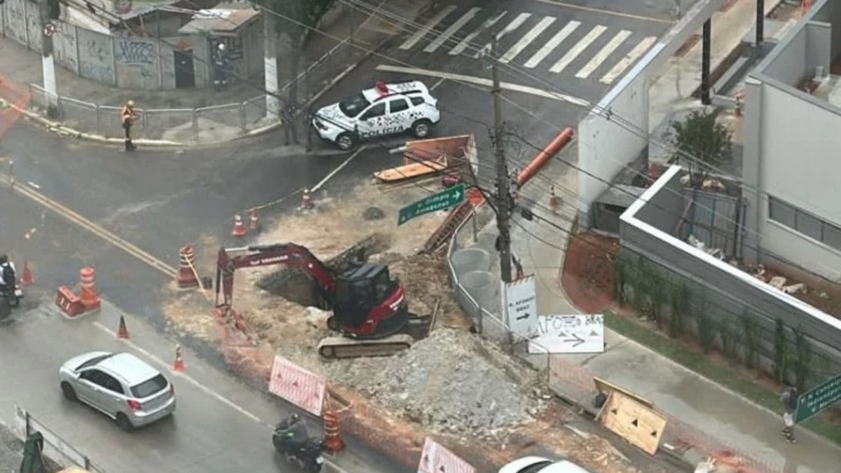 Funcionário terceirizado da Sabesp morre em obra na capital paulista