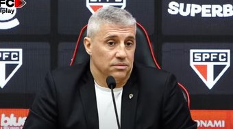Crespo%20se%20emociona%3A%20%22Ao%20lado%20de%20Tel%C3%AA%20e%20Muricy%22