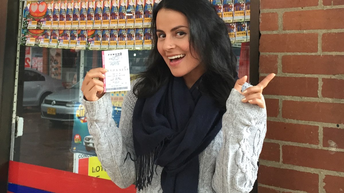 Brasileiros podem participar de famosa loteria americana por meio da Thelotter 