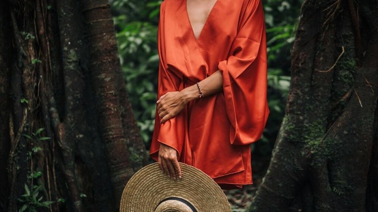 Superando a solidão na Menopausa: O poder da escuta entre mulheres