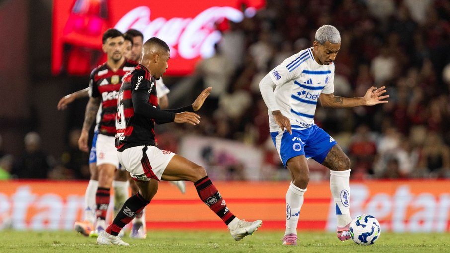 Flamengo e Cruzeiro decepcionam e empatam em 0 a 0 no Maracanã