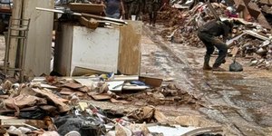 Calçadão de Ubá (MG) segue destruído 6 meses após tempestade