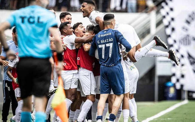 Santos reencontrou a torcida diante do Brusque e goleou por 4 a 0