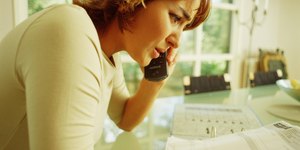 Mulheres lideram inadimplência e revelam nova realidade do país