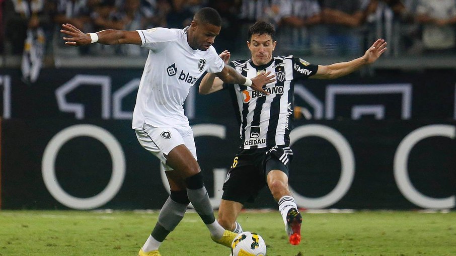 Júnior Santos está emprestado ao Botafogo