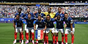 Ao vivo: França duela diante do Iraque pelo Grupo I da Copa