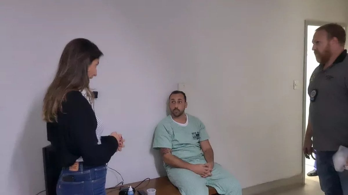 O médico anestesista Giovanni Quintella Bezerra é preso durante plantão no Hospital da Mulher de Vilar dos Teles após crime de estupro 