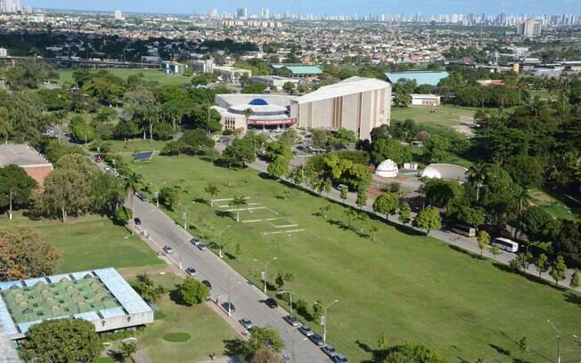 Campus da UFPE (Universidade Federal de Pernambuco) em Recife, onde carta com ameaça a professores foi deixada