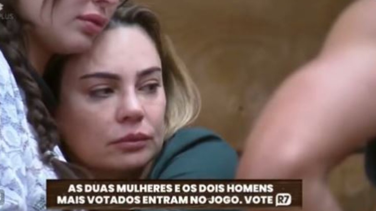 A Fazenda 15: chorando, Sheherazade diz que pensou em desistir do reality