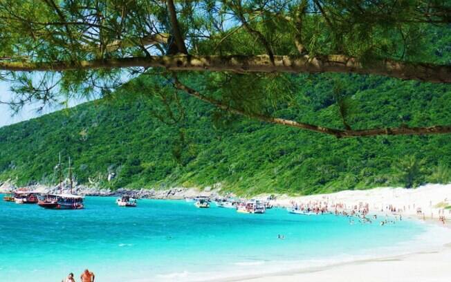 Praia do Farol, localizada na ilha do Farol, foi considerada a praia mais perfeita do Brasil em estudo do INPE