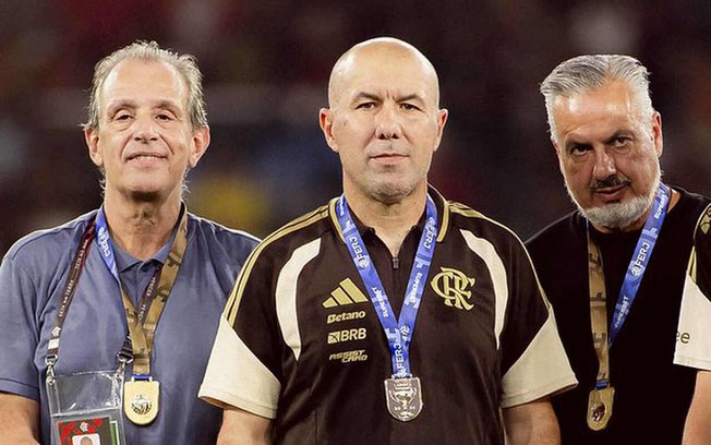 Leonardo Jardim ainda não perdeu clássicos pelo Flamengo