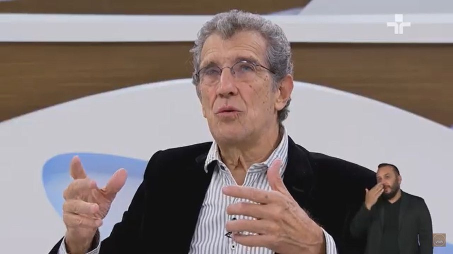 Ultraprocessados são como cigarro, diz professor da USP Ultraprocessados são como cigarro, diz professor da USP