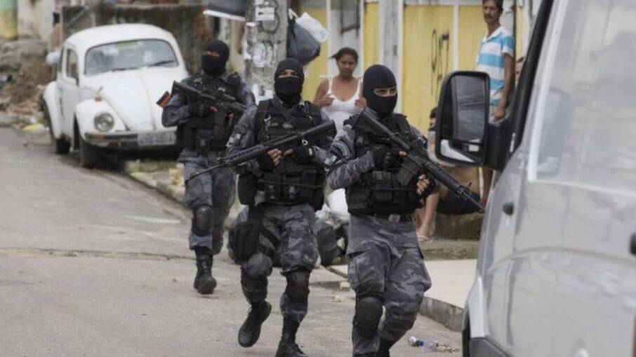 Ministério da Justiça doa armamento para reforçar segurança no Rio