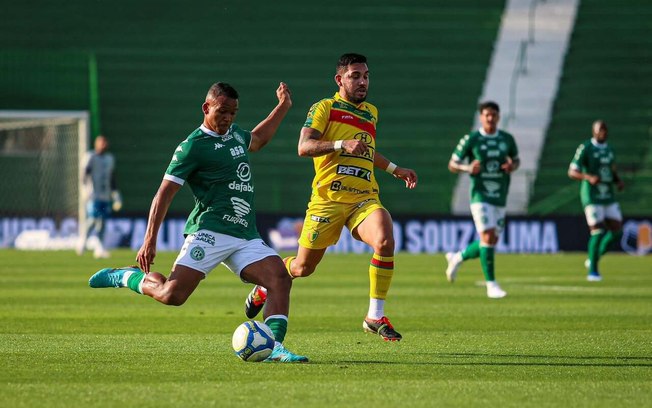 Guarani bate Brusque e volta a vencer na Série B Guarani bate Brusque e volta a vencer na Série B