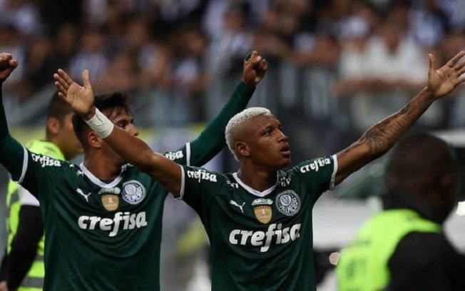 Palmeiras amplia recorde e fica perto de mais uma marca na Libertadores