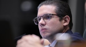 Ronaldo Caiado vira 