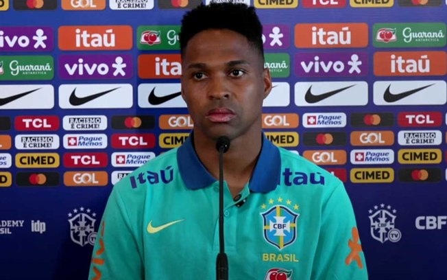 Wendell salientou a oportunidade de jogar ao lado de Vinícius Júnior