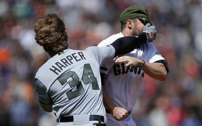 Bryce Harper agride arremessador do San Francisco Giants e começa briga na Bay Area 